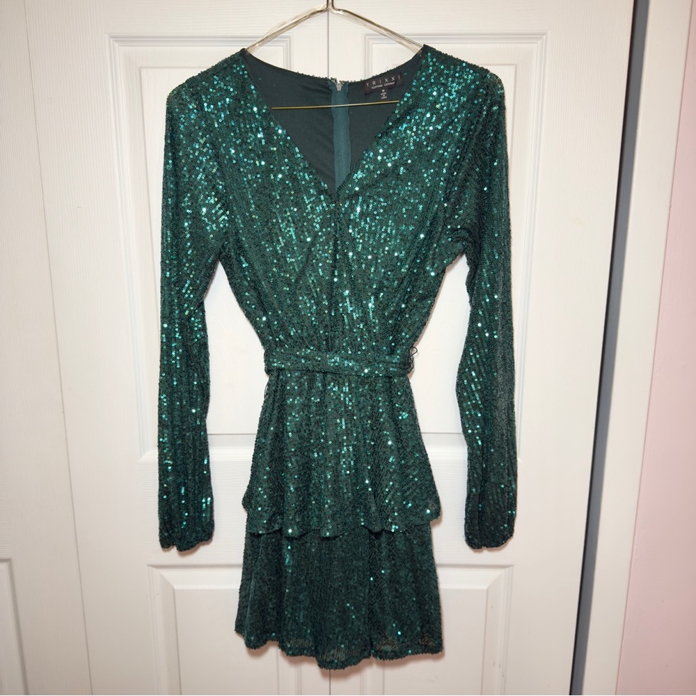 Elegant Green Sequin Dress
